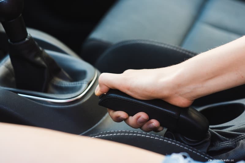 Handbrake vs. Foot Brake: What’s the Difference?