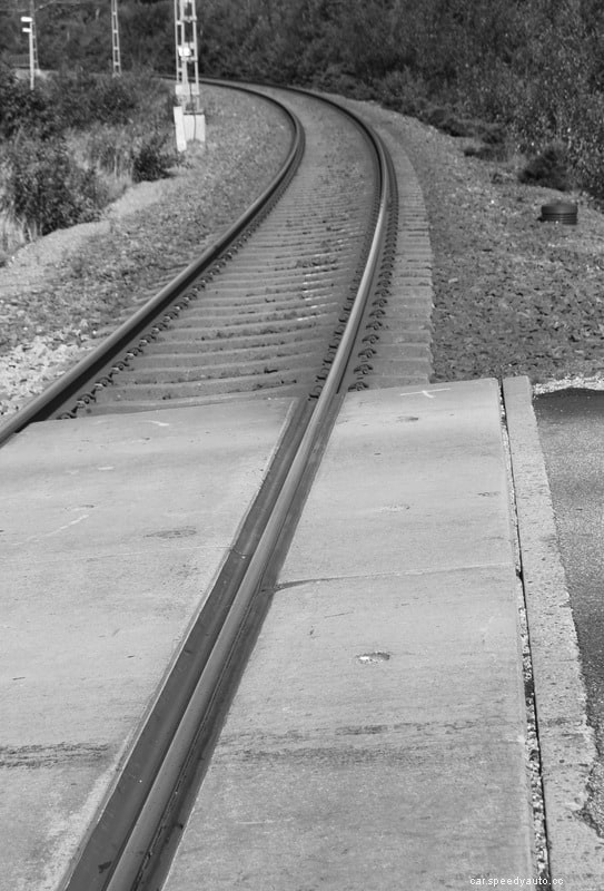 The Causes of Bubbles in Car Tires and 7 Fixes