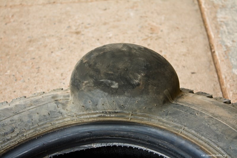 The Causes of Bubbles in Car Tires and 7 Fixes