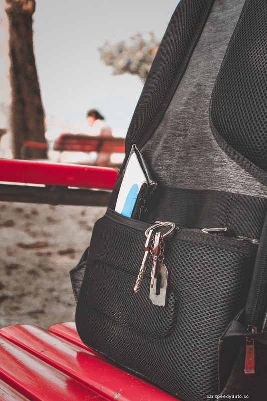 Lost Car Keys [Ways to Find Them & Replacement Cost]