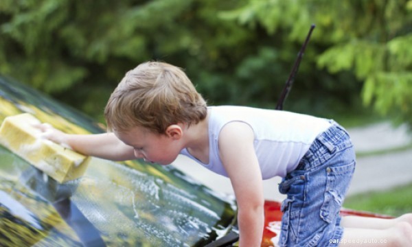 4 eco-friendly tips for washing your car