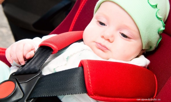 Care and easy cleanup tips for babys stroller and car seat