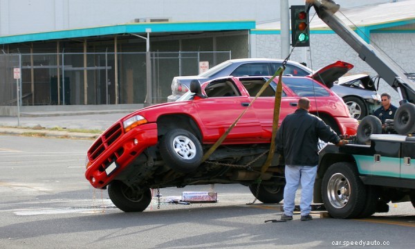 8 problem-solving services towing companies offer