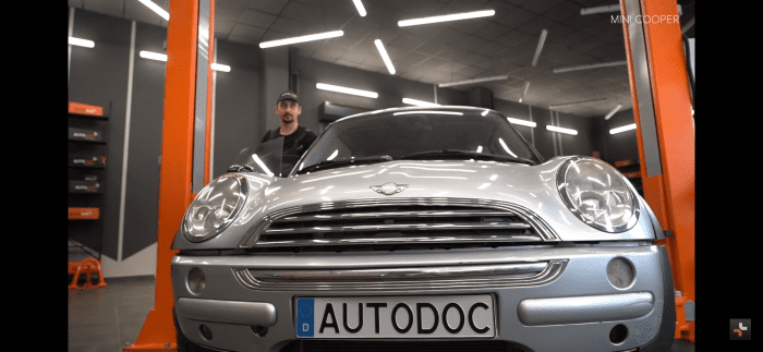 How to Replace Front Brake Pads: Mini Cooper One