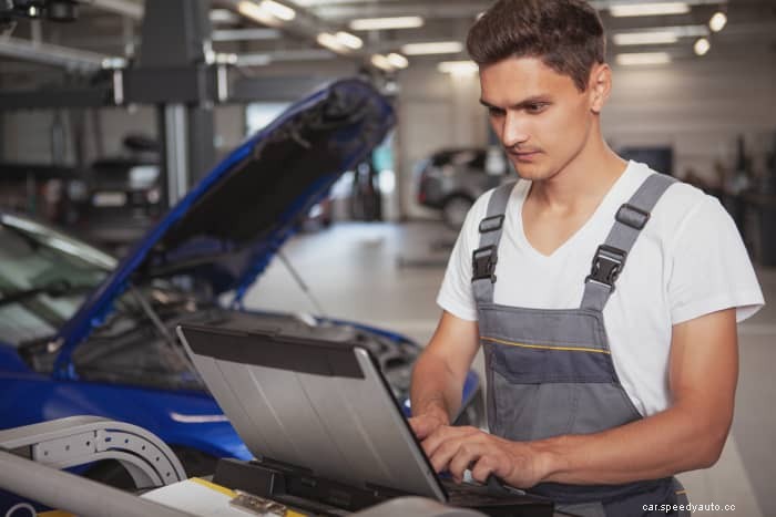 How to Change the Transmission Fluid in a Torqshift Transmission