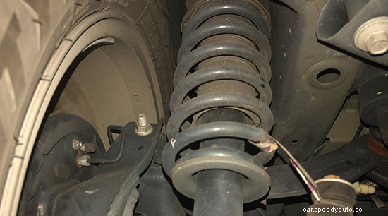 When Should My Car’s Shock Absorbers Be Replaced?