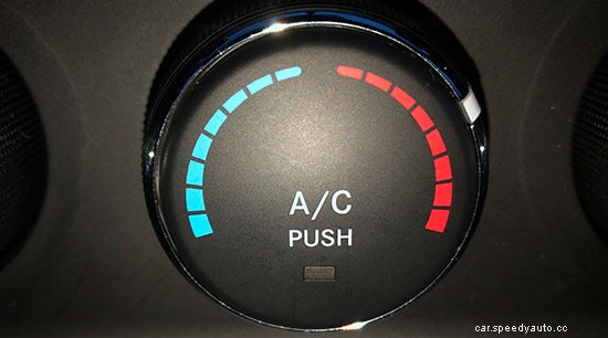 Why Does My Car Windshield Keep Fogging Up?