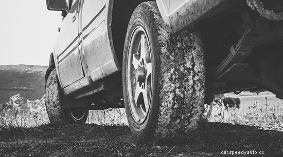 7 Signs You Need New Tires