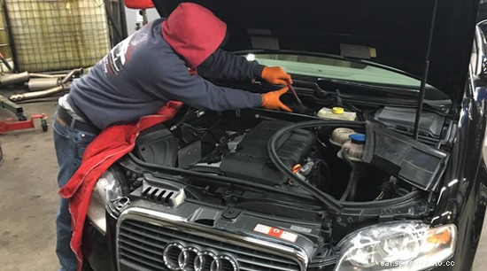 What the Dealership Won’t Tell You About Auto Repair Services