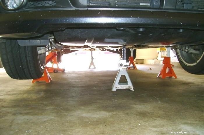 How to Use Car Jack Stands Properly