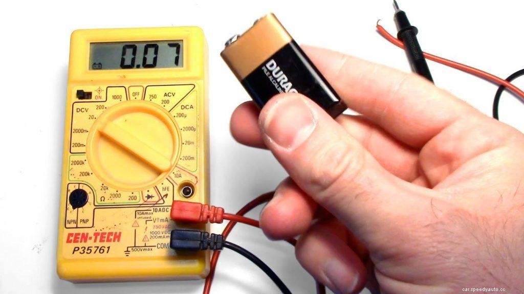 How to Use a Voltmeter the Easy Way