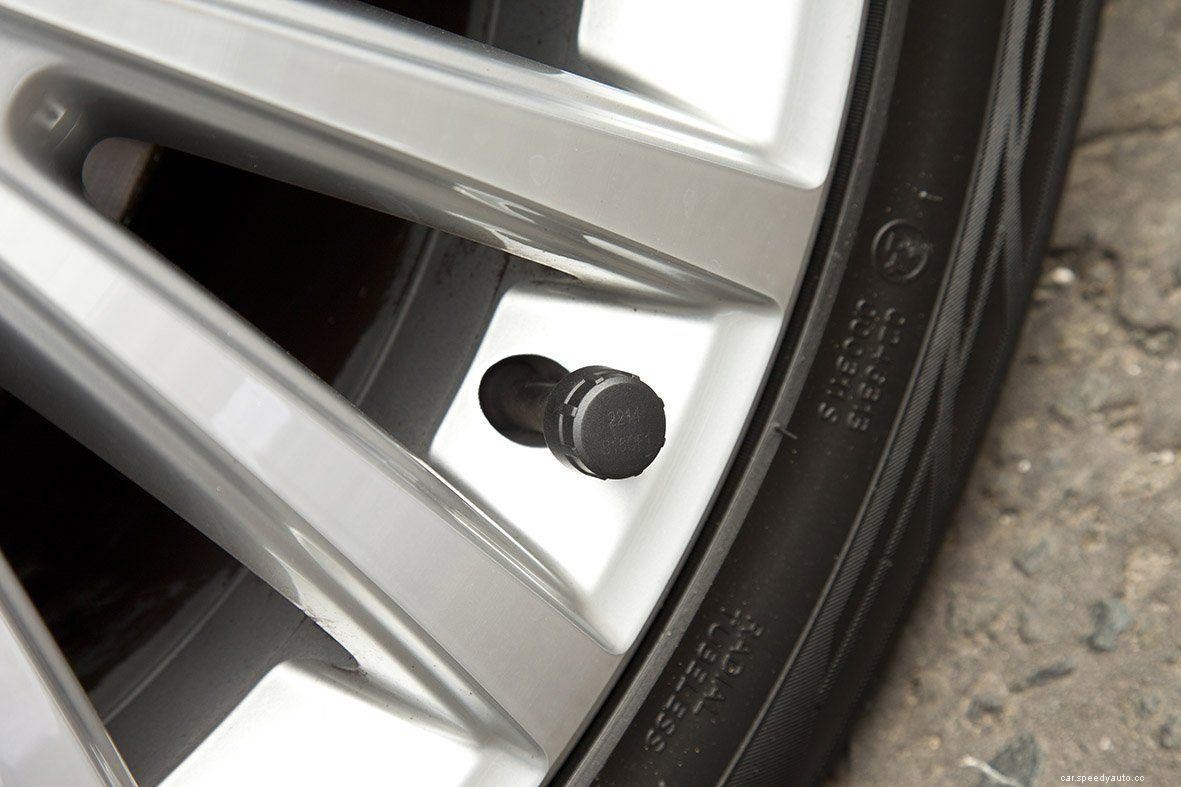 Tire Pressure Monitoring System: Benefits and How Does TPMS Work