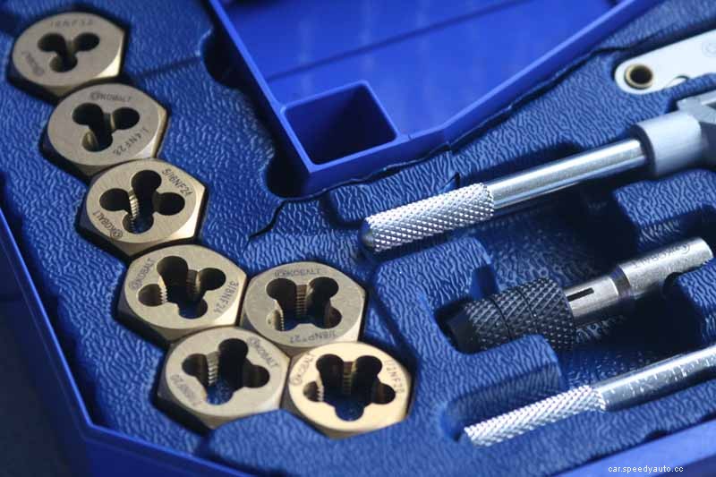 3 Different Ways of Using a Die Tool