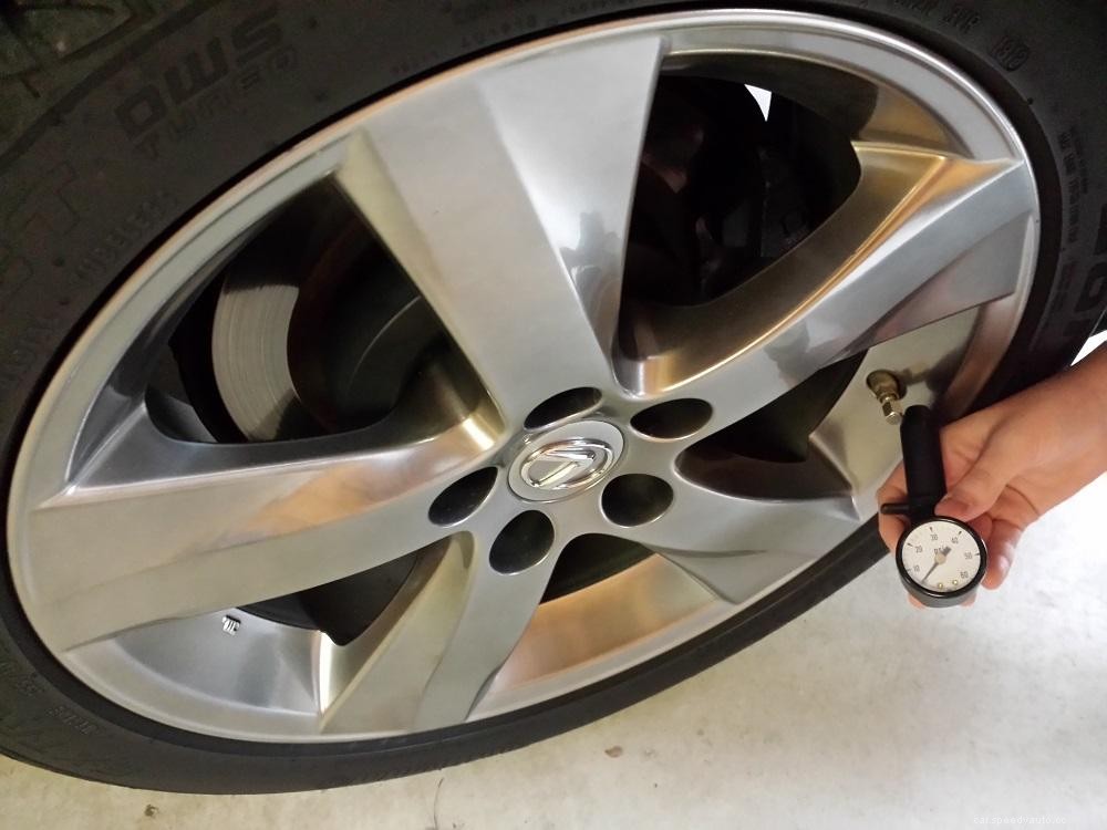 What Is the Relationship Between Tire Pressure and Temperature?
