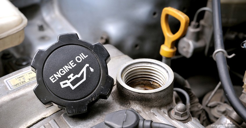 Mistakes When Changing Car Oil: 4 Things That You Must Avoid