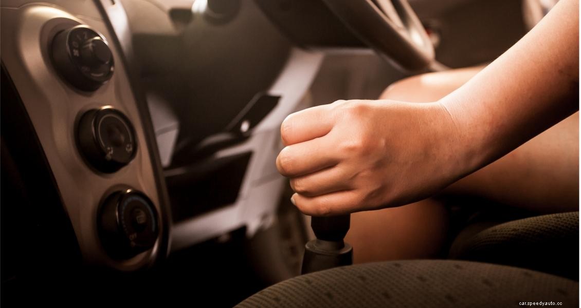 Manual or Automatic Gearbox: Which is the Best?