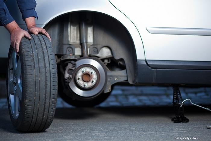 How to Change Car Tire in ONLY 20 Minutes