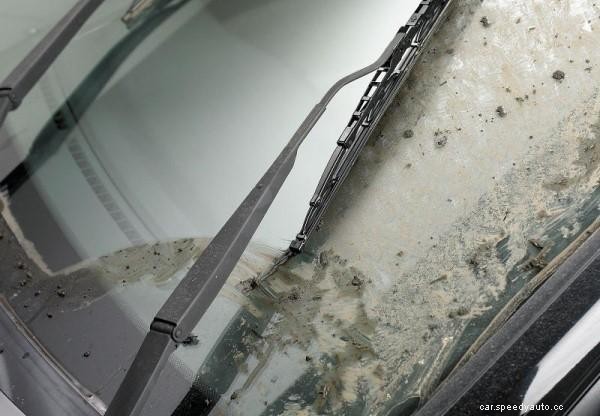 How to Fix Windshield Wiper Problems