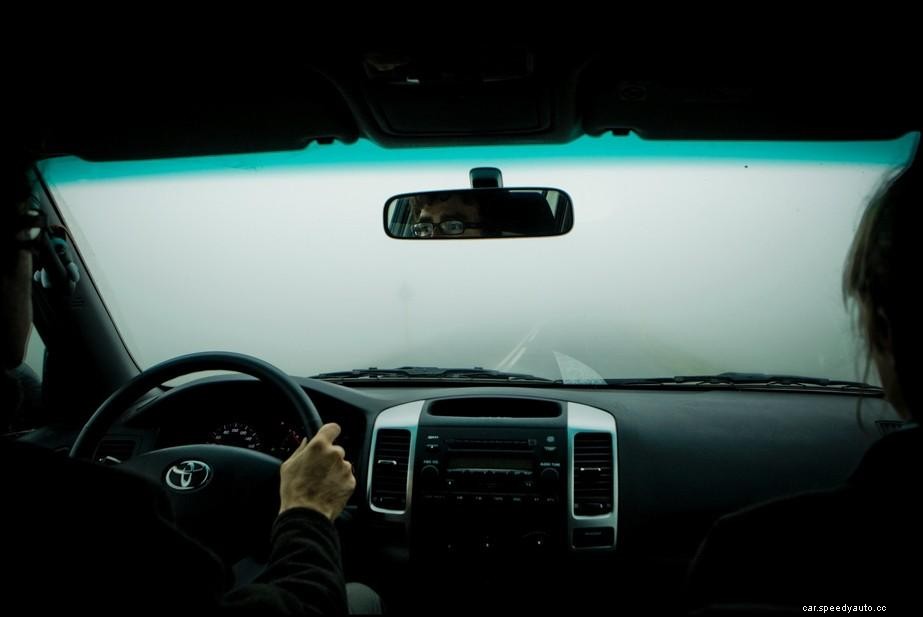 Effective Ways To Stop Condensation Inside Car