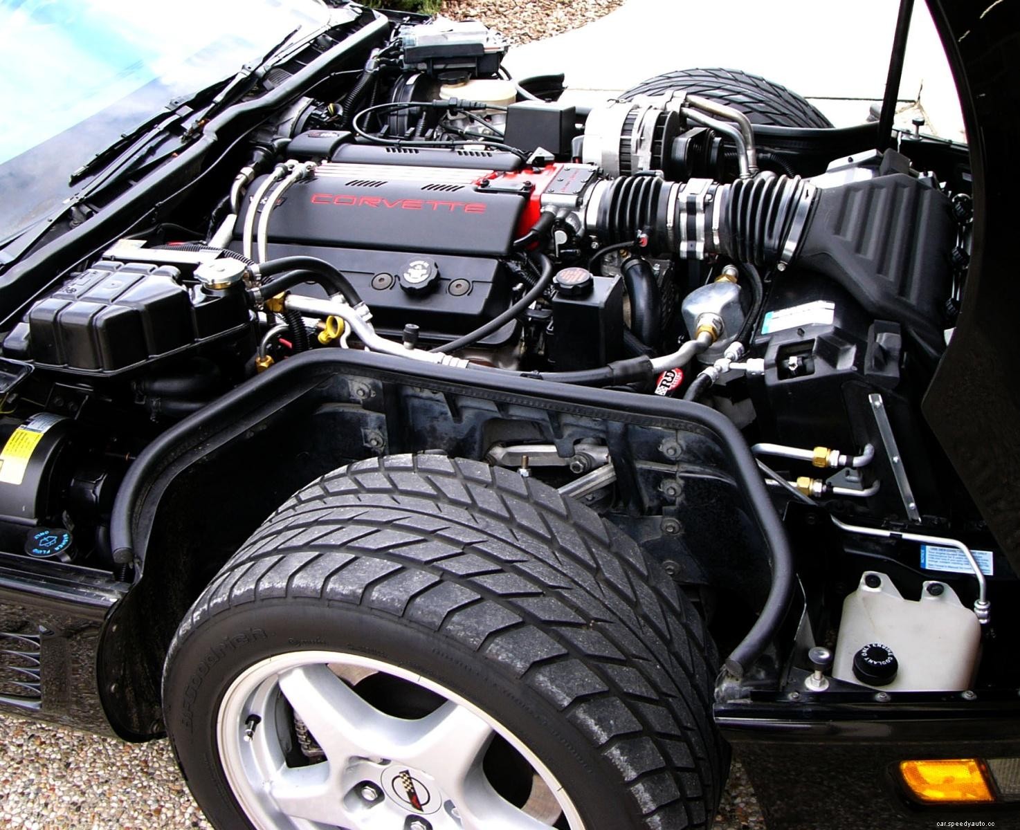 Why A Car Shakes When Accelerating? – Discover The Causes