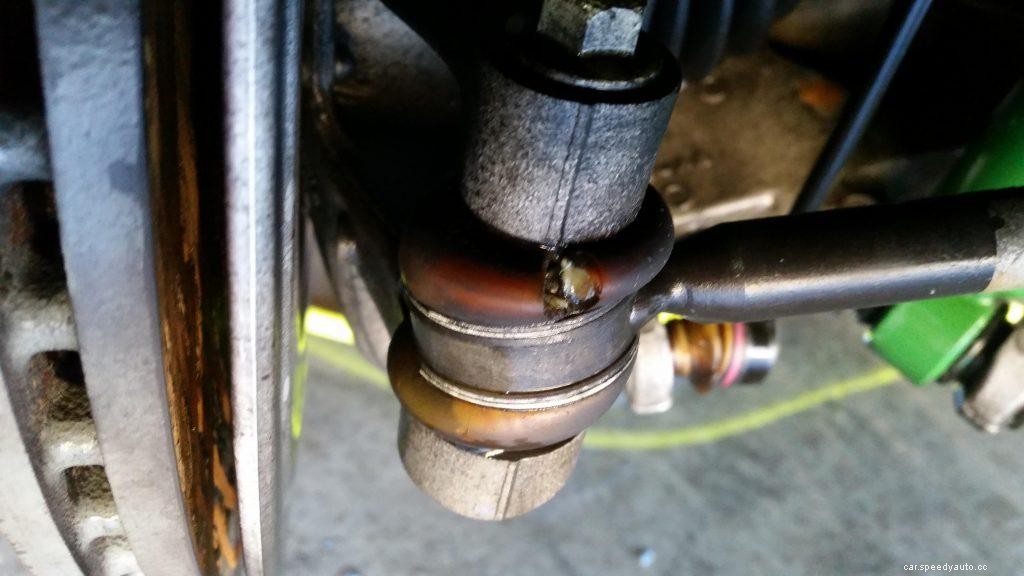 Main Causes of Steering Wheel Makes Noise When Turning