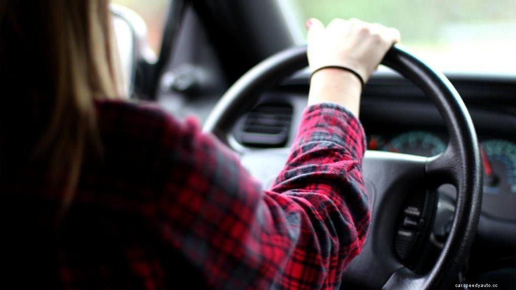 What Causes and Solutions for Grinding Noise When Turning?