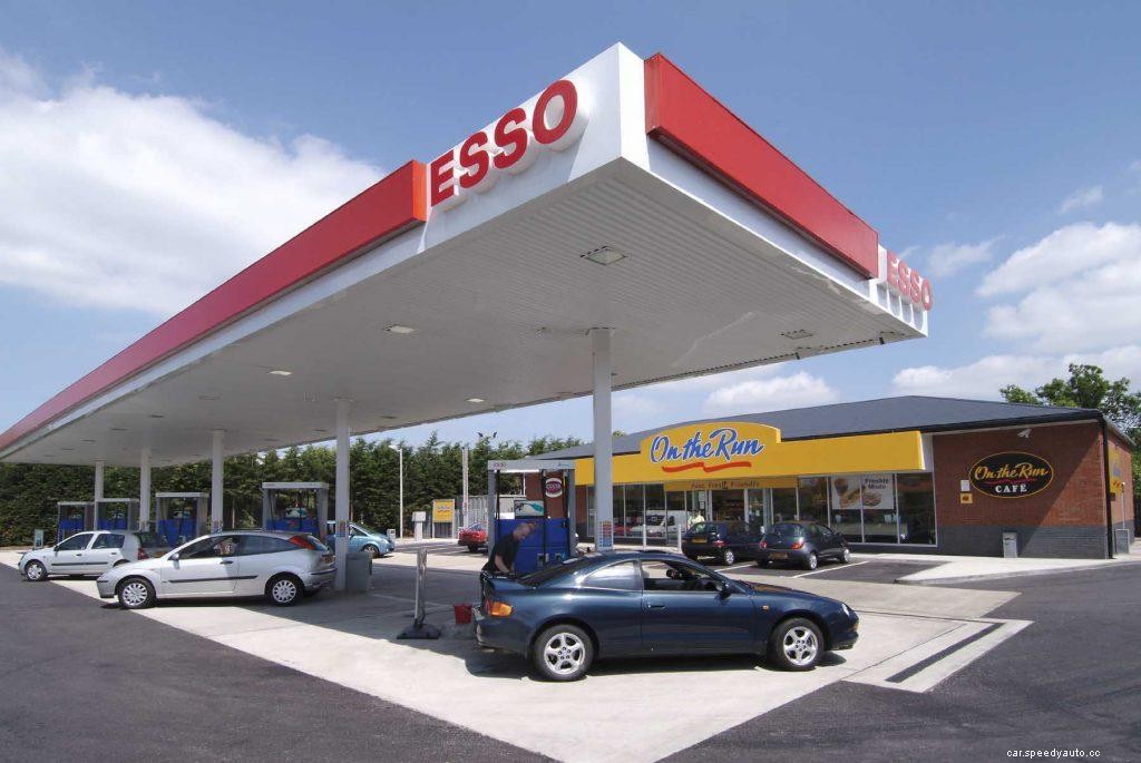 Is It Safe to Fuel a Car WITHOUT Turning Off the Engine?