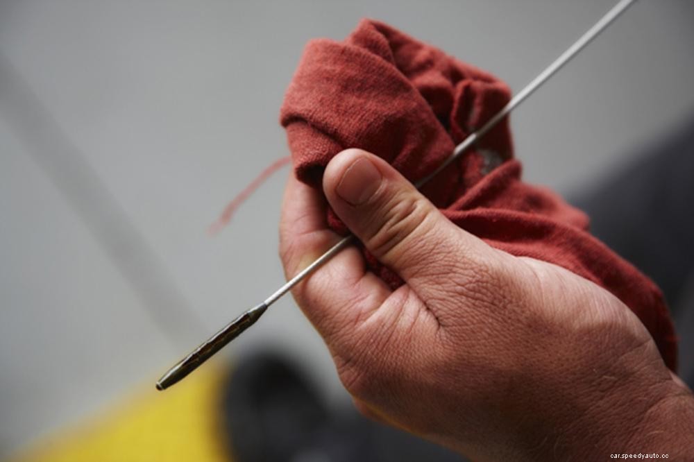 How to Dispose of Old Gas the Safest Way?