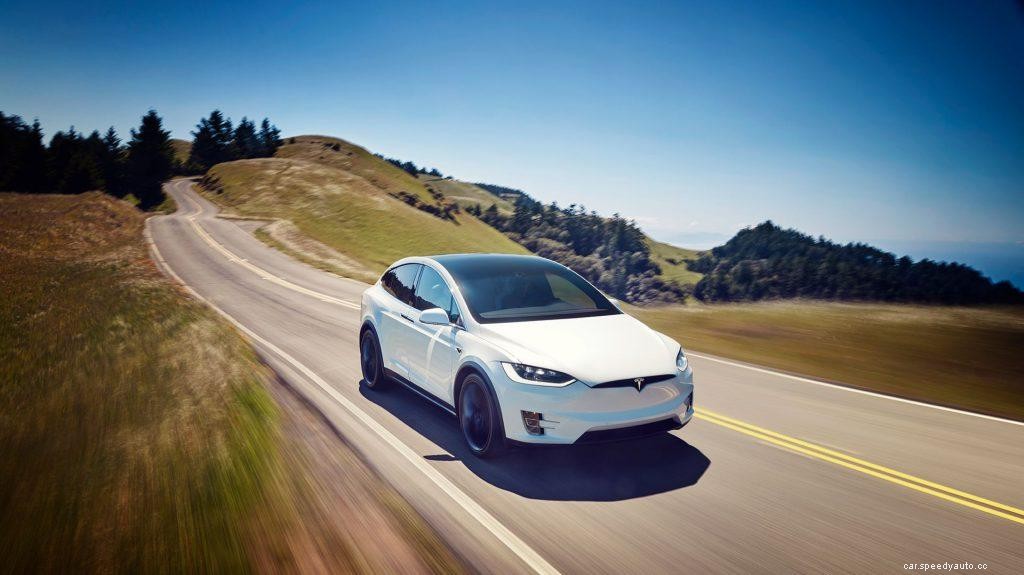 How to Start a Car with a Dead Battery Without Jumper Cables?