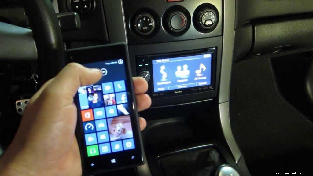 Charging phone while car is off? Safe or Unsafe