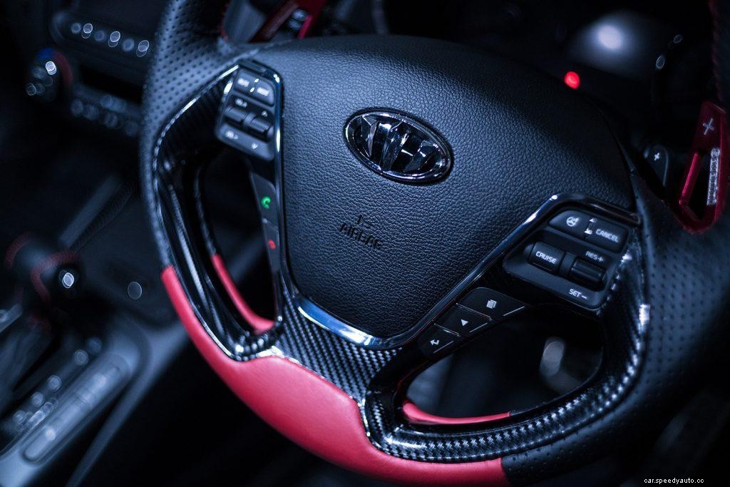 How To DIY Your Steering Wheel Wrap In 4 Easy Steps