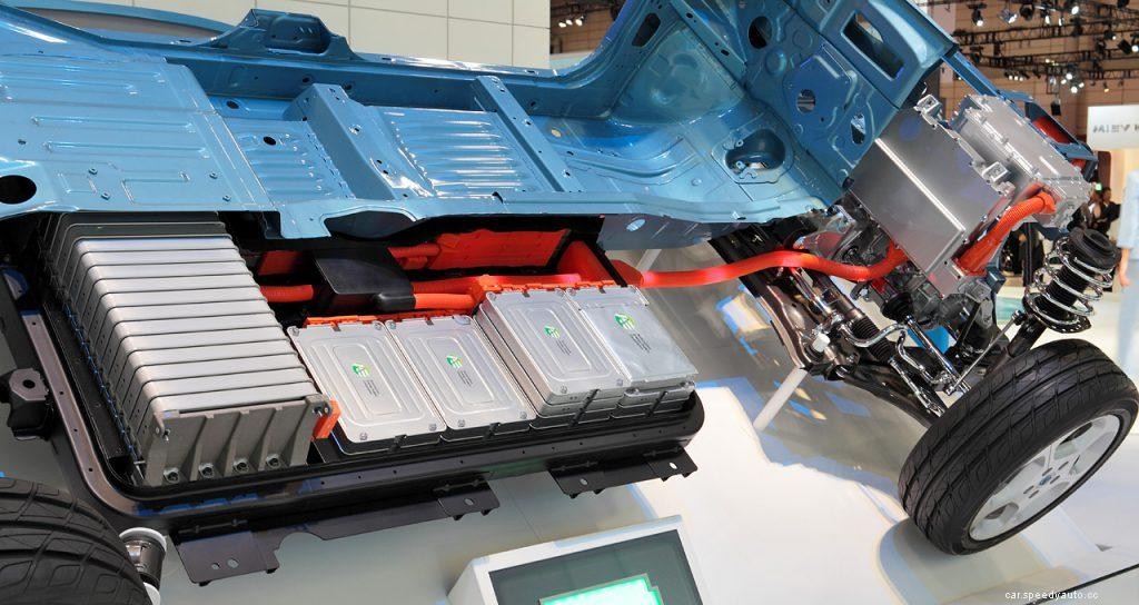 Why Petrol And Diesel Cars Don’t Use Lithium Ion Batteries – Know Here