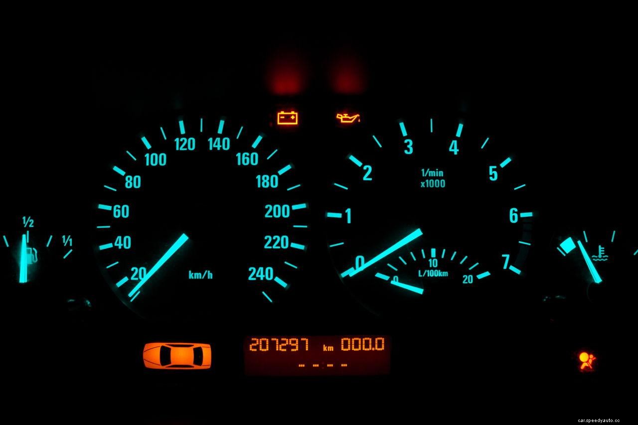 Check Engine Light Blinking And Car Shaking – The Reasons