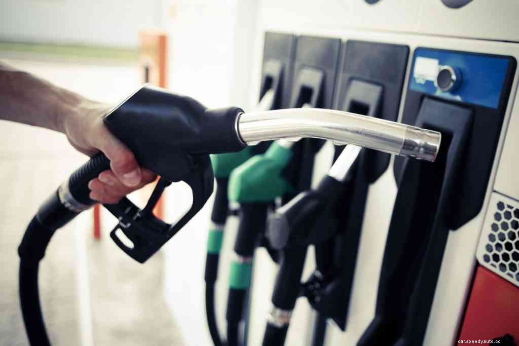 Know Here The Difference Between Premium vs. Regular Gas