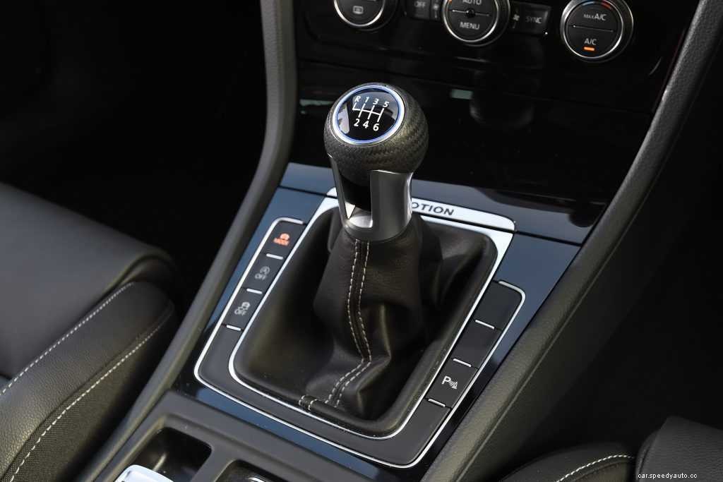 Know Here the Top Five Car Transmission Maintenance Tips