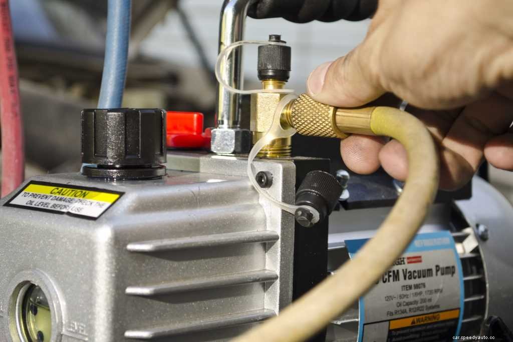 How to Use AC Vacuum Pump for Pulling Out the Moisture?