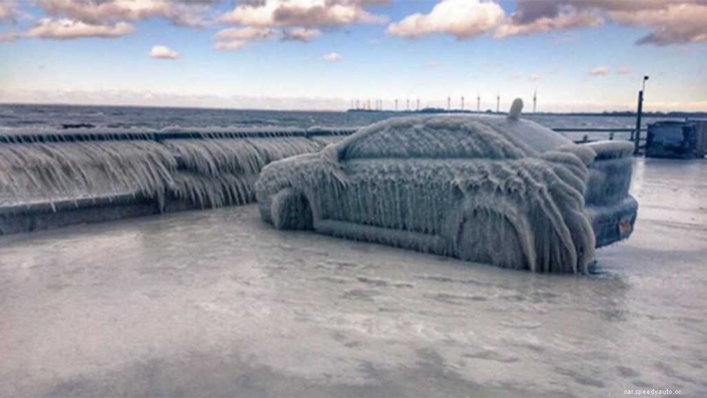 Why People from Cold Countries Don’t Use Car Covers In Winters