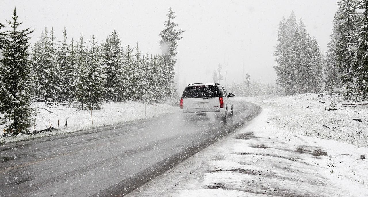 20+ Ways to Winterize Your Car: Guide to Pro’s Winter Prep