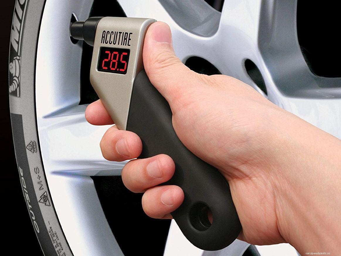 Top 10 Best Tire Pressure Gauge to Buy in 2021