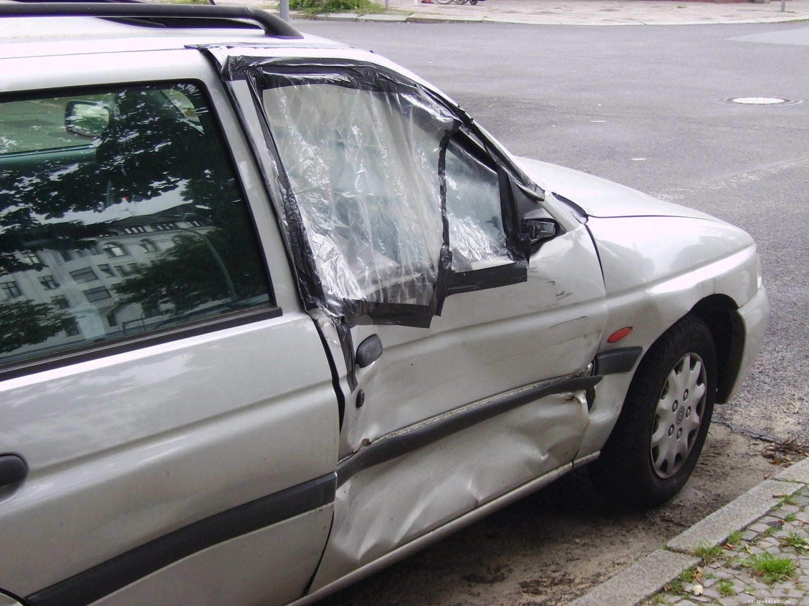 How Much Does It Cost to Replace a Car Door?