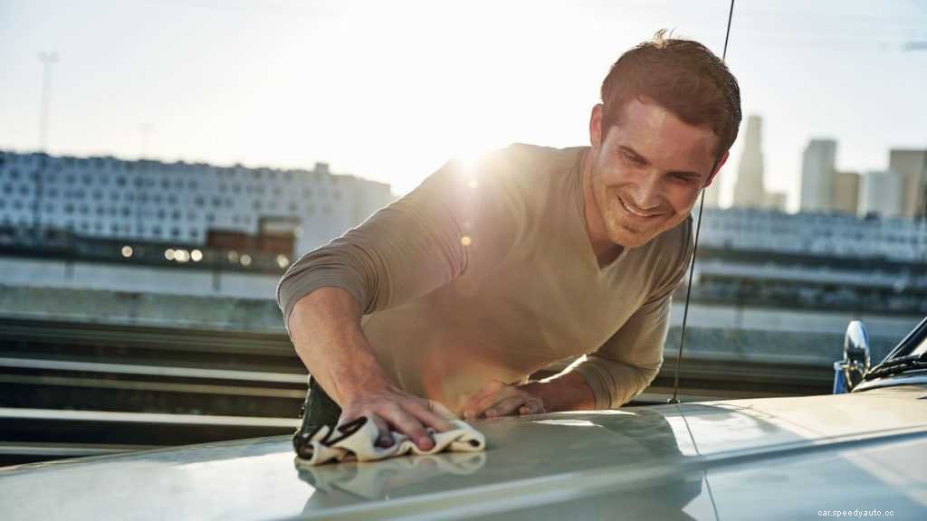 10 Benefits of Waxing Your Car