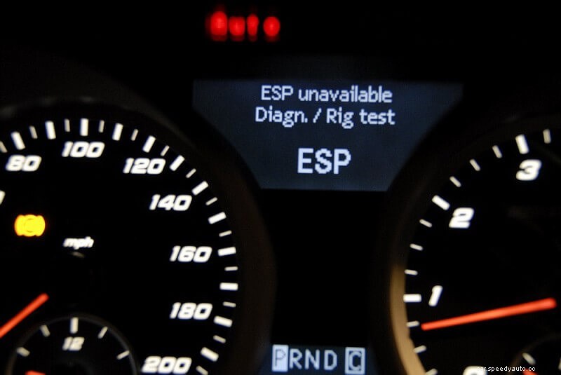 How to Reset the ESP Light on a Mercedes Benz