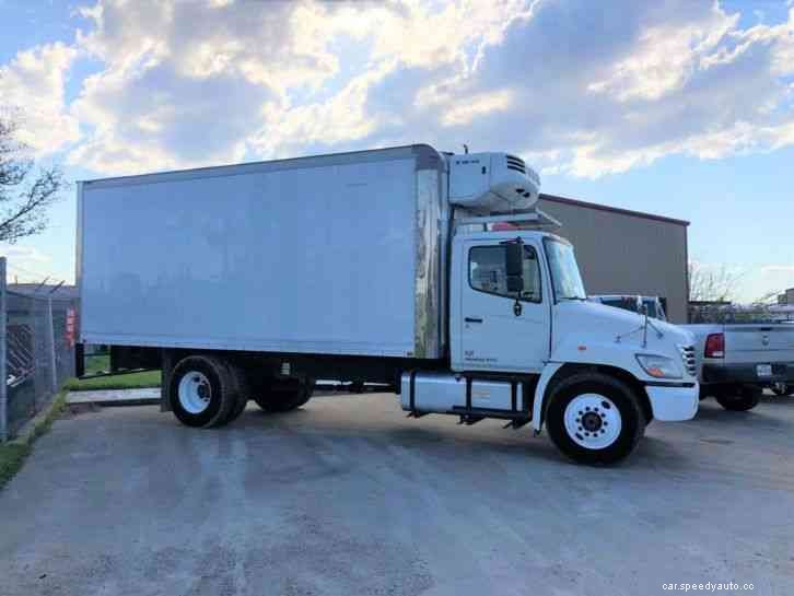 What Is a Reefer Truck?