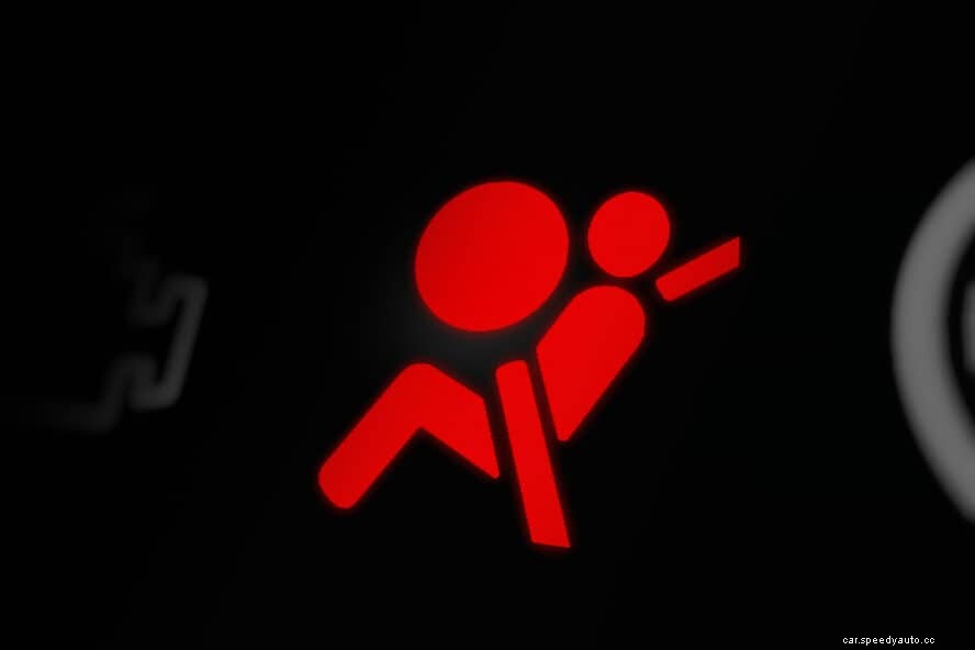 What Are the Meanings of Ford Airbag Light Codes?