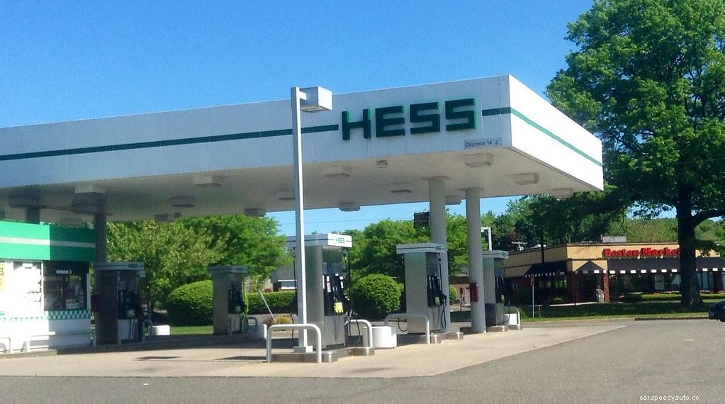 How to Pump Your Own Gas: The Ultimate Guide for Newbies