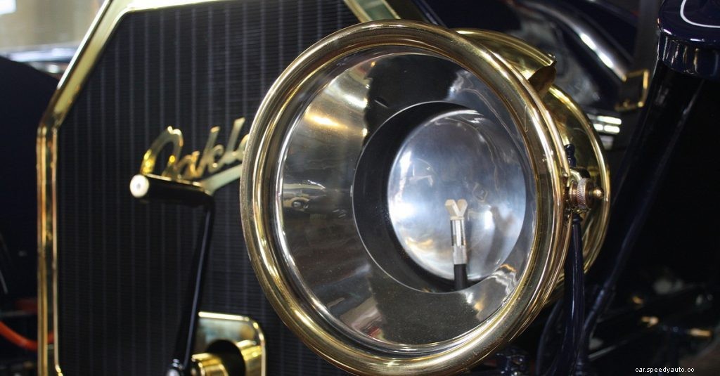 The Hundred-Year History Of Automotive Headlights