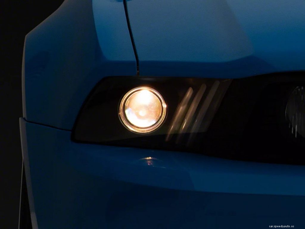 The Hundred-Year History Of Automotive Headlights