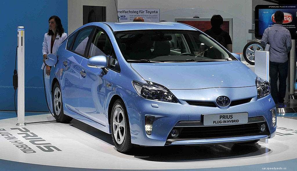 6 Questions to Ask about Hybrid Car Maintenance