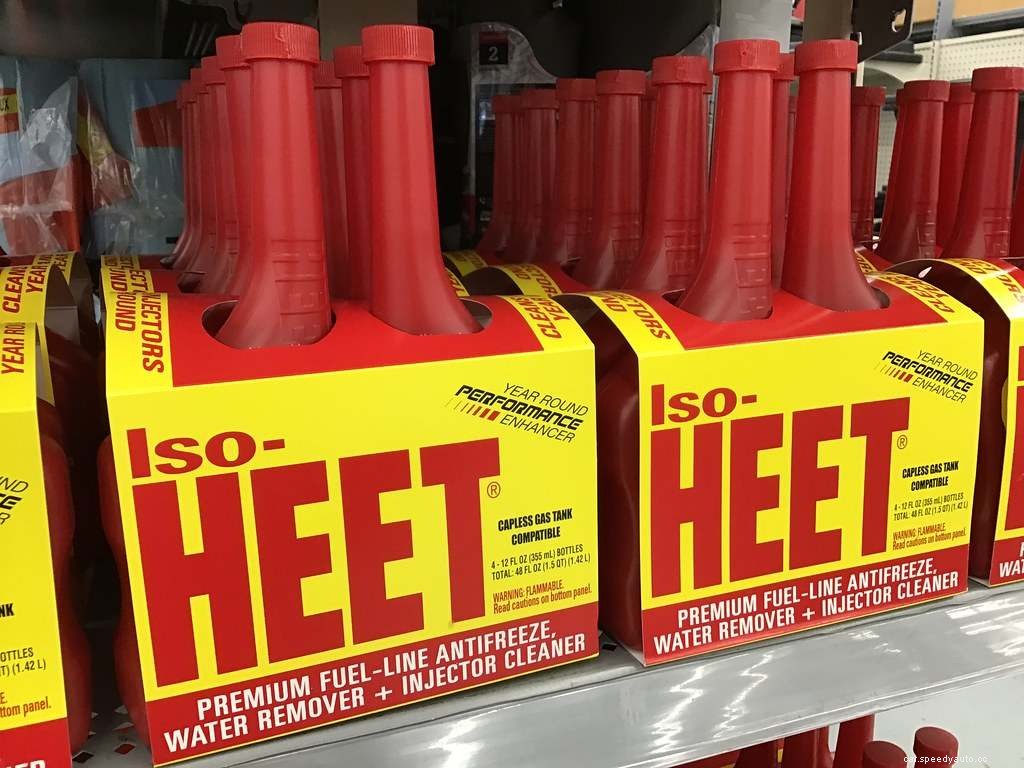 The Benefits of Using Dry Gas in the Fuel Tank