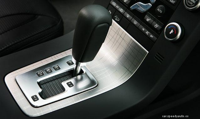 Manual vs Automatic Car Safety: Which One Is Safer?